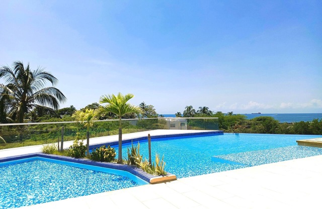Apartasuites Sierra Beach - Vista al Mar