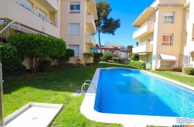 APARTBEACH GREEN FAMILY RELAX NEXT TO THE BEACH AND AIR-CONDITIONED