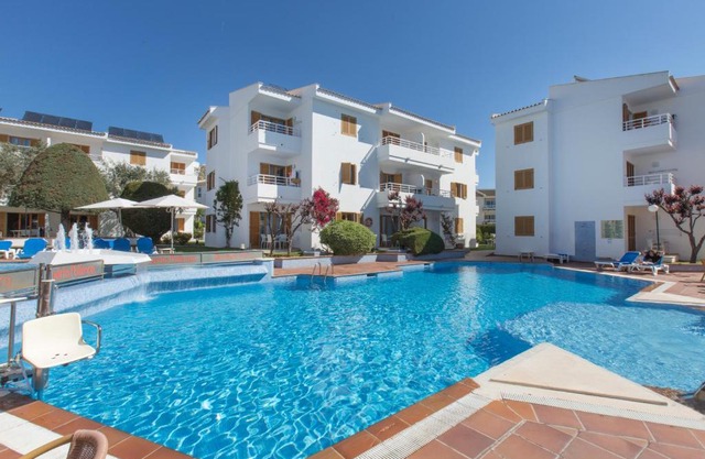 Aparthotel Flora