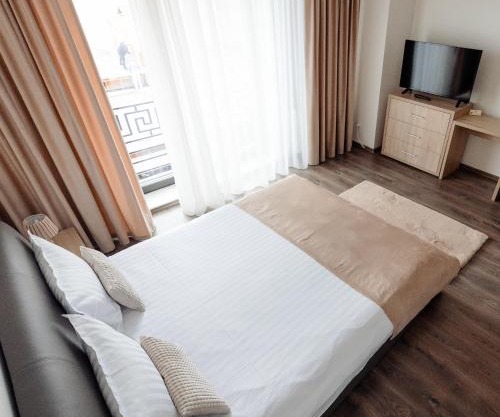 Aparthotel Punct pe i