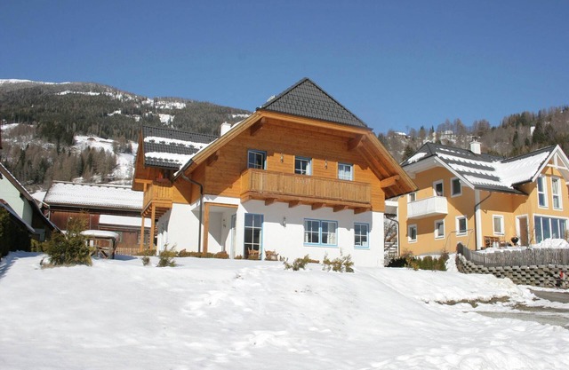 Apartment in St. Michael near Ski Slopes