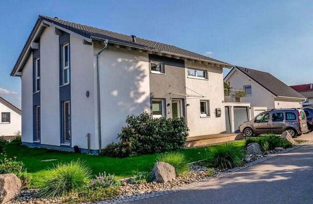 Apartment 'Alpenblick' with Mountain View, Wi-Fi and Air Conditioning