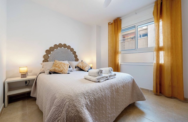 Apartment 'La Basseta' with Wi-Fi and Air Conditioning