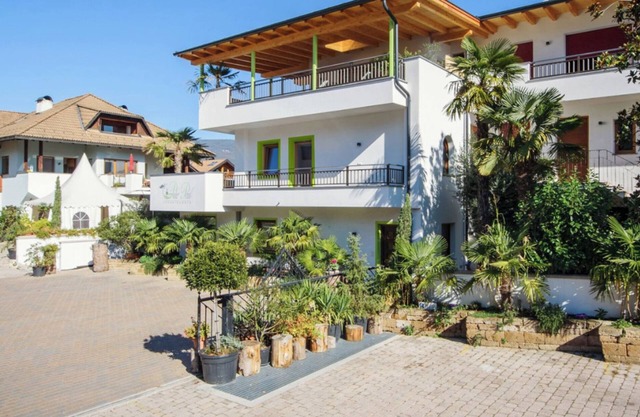 Apartment 'Peter Paul Apt. Gantkofl' with Mountain View and Private Terrace
