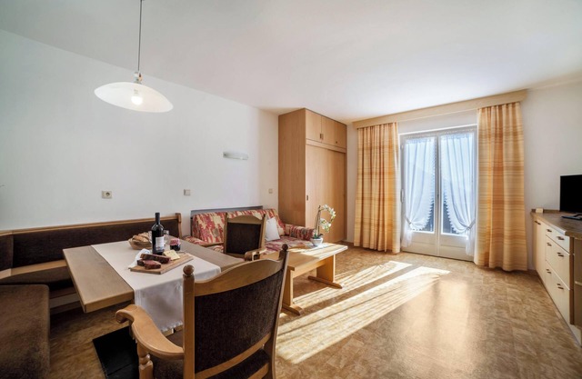 Apartment 'Residence Pichler 2' with Mountain View, Balcony & Wi-Fi