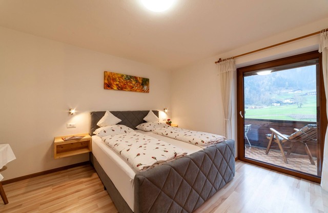 Apartment 'Erlenbach Appartement 3' with Mountain View, Shared Terrace and Wi-Fi