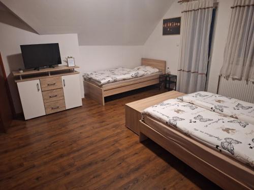 Apartma Studio Bogi