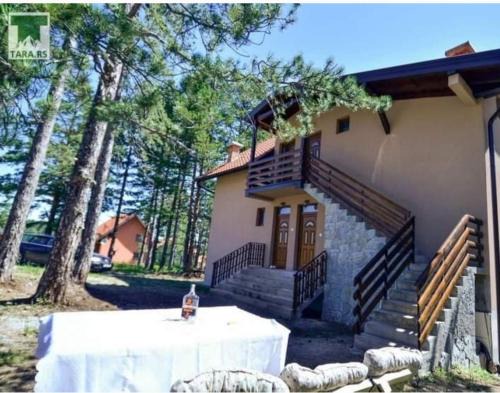 Apartman NIKOLIJA 1
