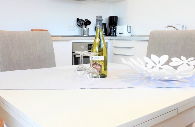 Apartment E7 with balcony, 62sqm. 1 bedroom, max. 4 persons