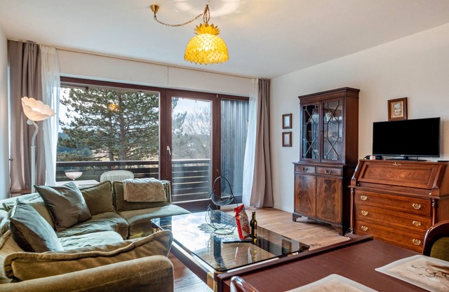 Apartment 'Ferienwohnung Angela' with Mountain View, Balcony and Wi-Fi
