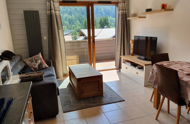 Apartment T2 300m from the Panthiaz cable car 4 pers 40m2