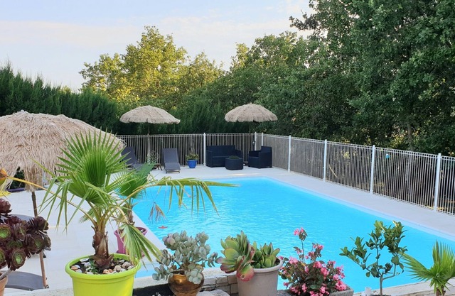 Apartment with Garden