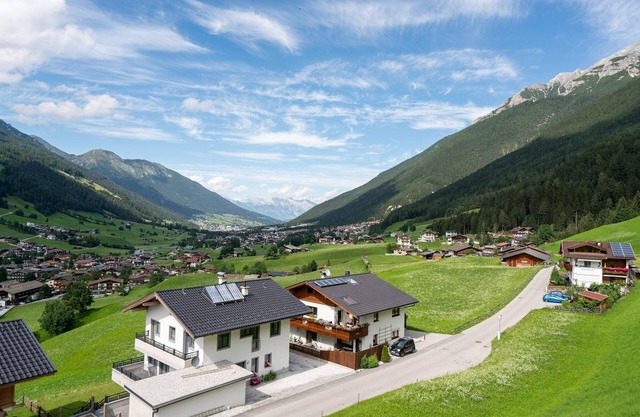 Apartment in Neustift near Ski Lift