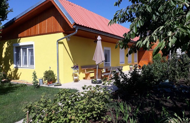 Apartments Sattler 3 100 m²|Families|Pets|Accessible|Yard,Garden,Pool