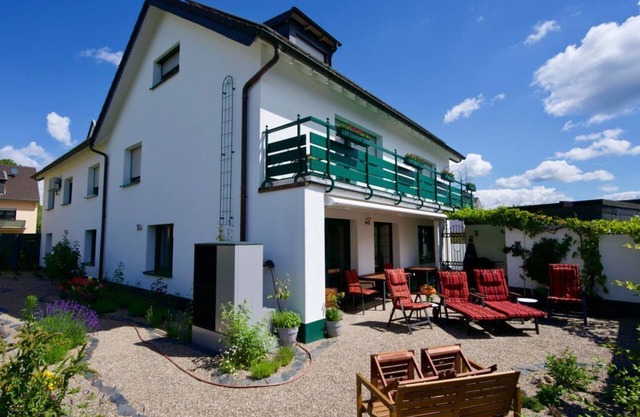 Apartment "Im Tal der roten Traube" - Apartment with 3 bedrooms and balcony