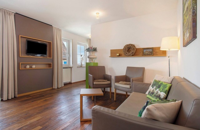 Apartment 'Wohnung Jonagold' with Shared Terrace, Shared Garden and Wi-Fi