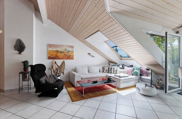Apartment 'Seeoase' with Balcony and Wi-Fi