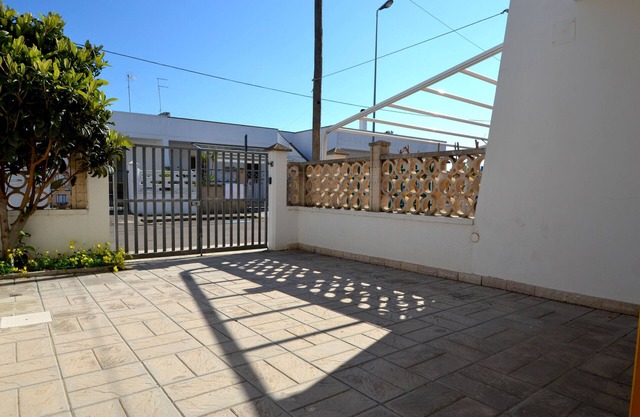 Apartment 'Ll82 Casa Vacanza Per 5 Pax Teoma' with Air Conditioning