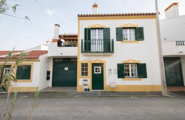 Apartment in a hause with a view to the sea - Vila Nova de Mil Fontes