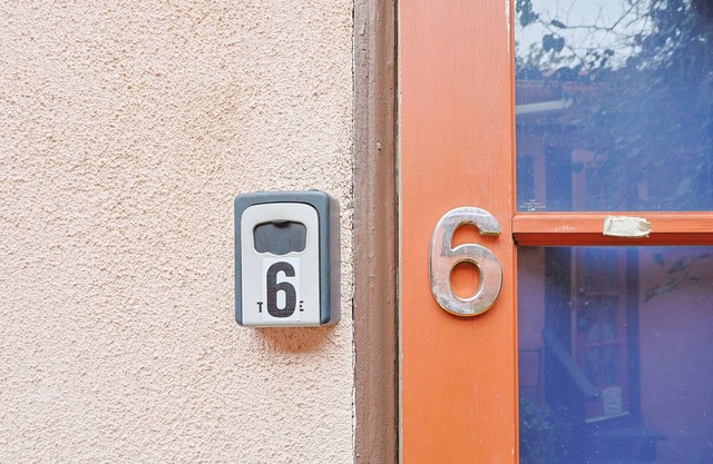 Apartment #06