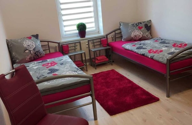 Apartment 1 Red - Apartments in Chemnitz