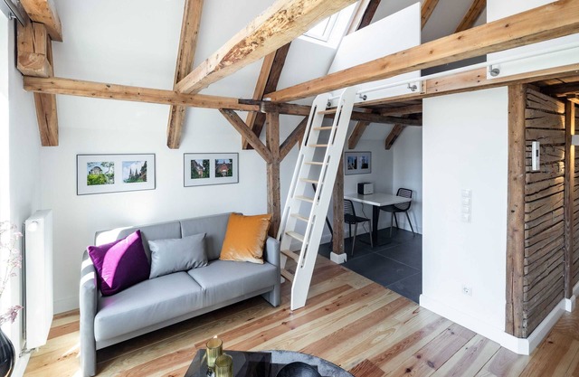 Apartment 1 Wohnen am Turm - Living at Schloßplatz