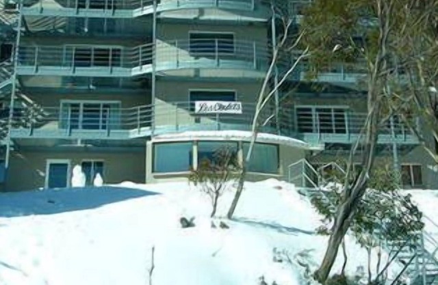 Apartment 11 Les Chalets