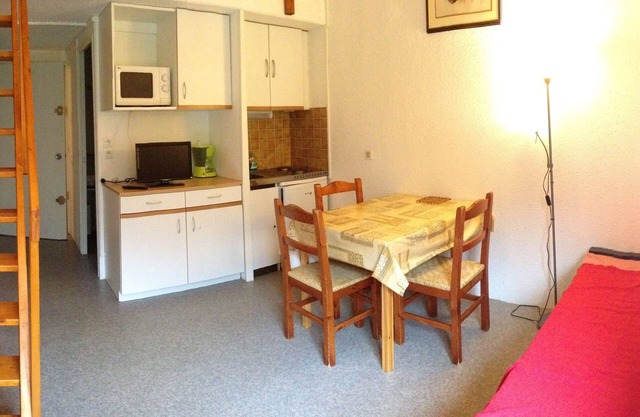 APARTMENT (18) AT THE FOOT OF THE SLOPES OF SANCY
