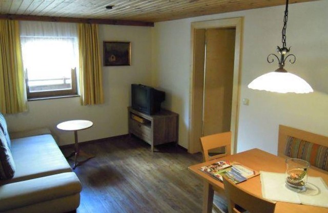 Apartment/2 bedrooms/shower, WC - Höchhäusl, holiday home