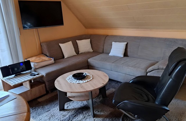 Apartment '2 Haus Schmiedeweg' with Private Terrace and Wi-Fi