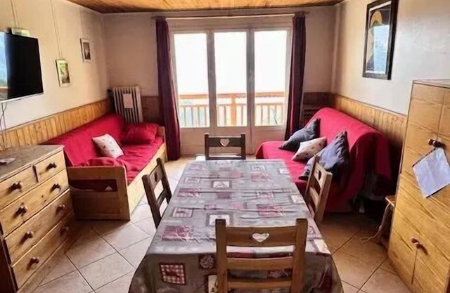 APARTMENT 2 ROOMS -ALPE D'HUEZ QUARTIER DU VIEL ALPE