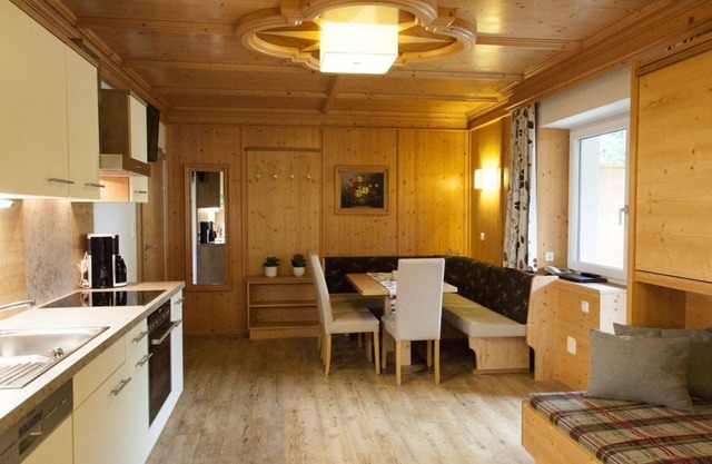 Apartment, 2 shower, toilet, 2 bedrooms - Ennskraxblick, hotel