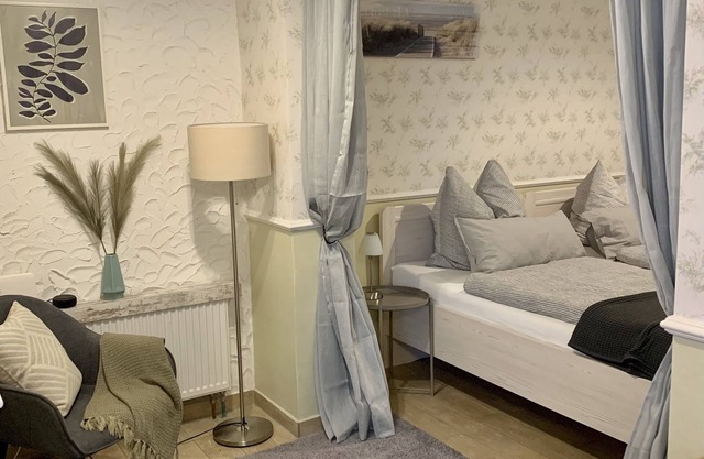 Apartment 2, studio in central location with large sun terrace