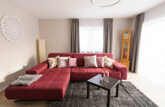 Apartment '2' with Private Terrace, Shared Garden and Wi-Fi