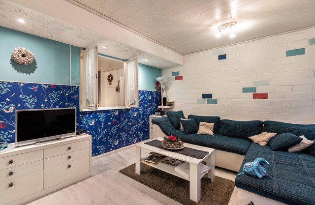 Apartment '2' with Shared Garden and Wi-Fi