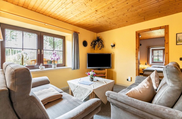 Apartment '2' with Shared Terrace and Wi-Fi