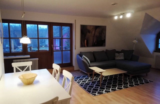 Apartment '2 Zimmer Appartement 50' with Balcony and Wi-Fi