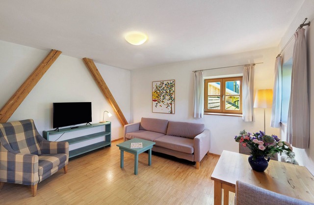 Apartment '2 Zimmer' with Private Terrace, Shared Garden and Wi-Fi