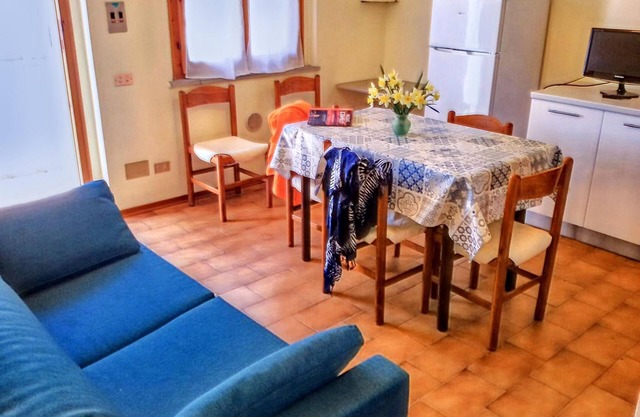 Apartment 200m from the sea