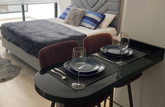 Apartment 26 mts. Strategic location 5 minutes away from trasmilenio and commercial