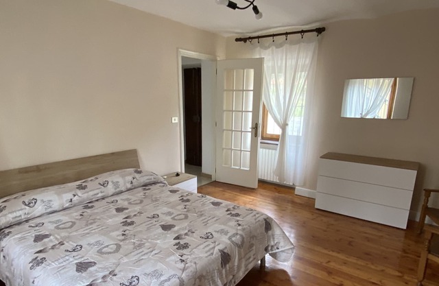 Apartment 3 km from the center of Pinerolo Simplicity, relaxation