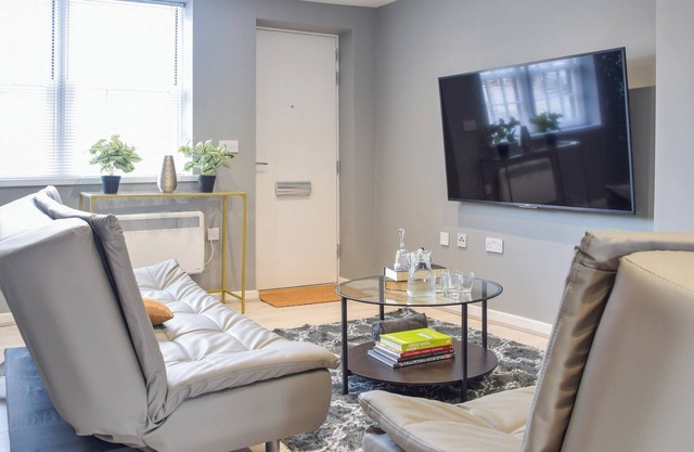 Apartment 3 - UK50137