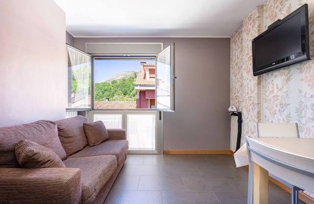 Apartment '3ºb Apartamento 2 Adultos' with Balcony and Wi-Fi
