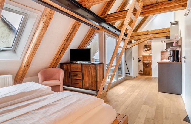 Apartment '5' in Bodman-Ludwigshafen