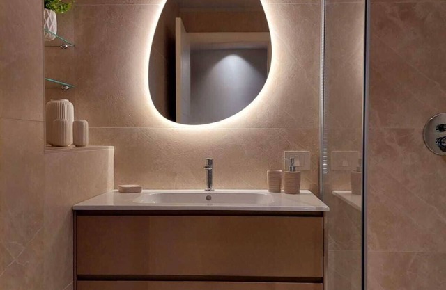 Apartment 5