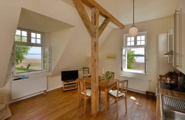 Apartment 5 with lake view - Gut Grubnow Rügen