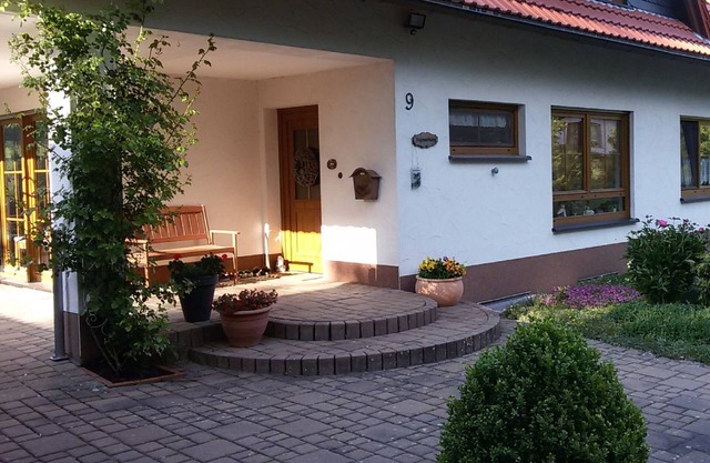 Apartment '55qm' with Private Terrace, Private Garden and Wi-Fi