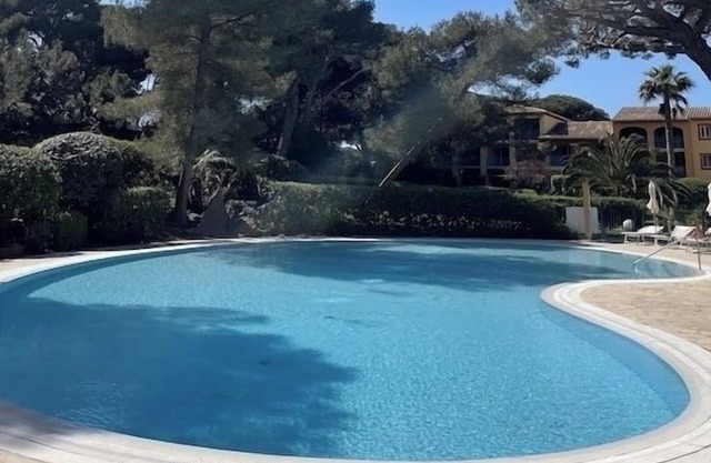 Apartment 6 pers. Seaside, opposite Porquerolles - Exceptional location