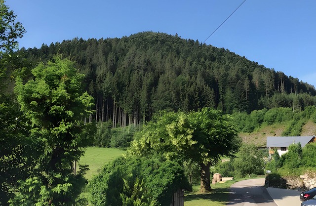 Apartment '80 sqm' with Mountain View, Private Terrace and Wi-Fi