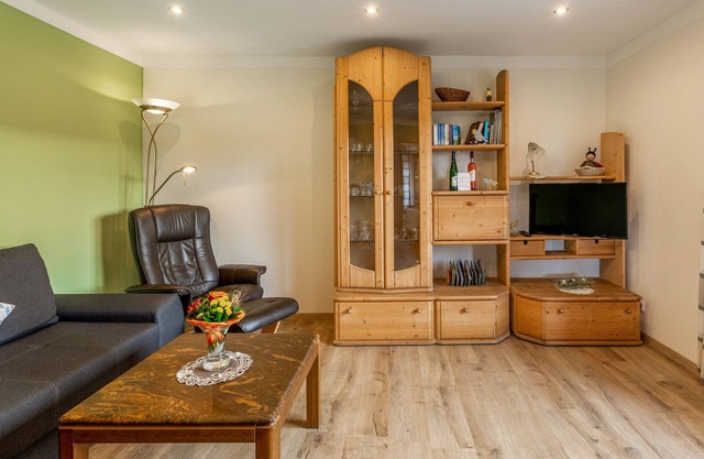 Apartment, 80 square meters, 2 bedrooms, separate kitchen, max. 4 people
